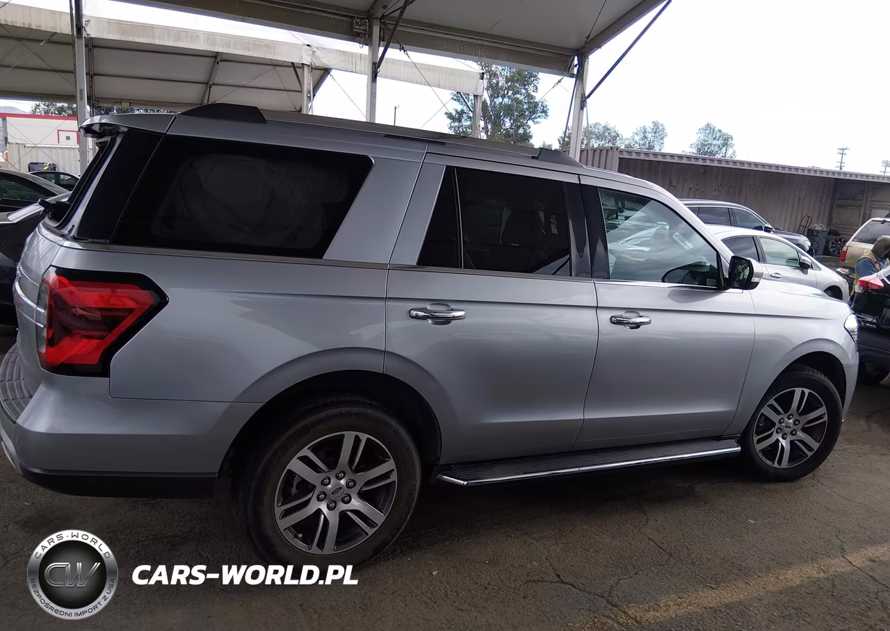 2023 Ford Expedition Limited VIN:1FMJU2A86PEA07486 - 17