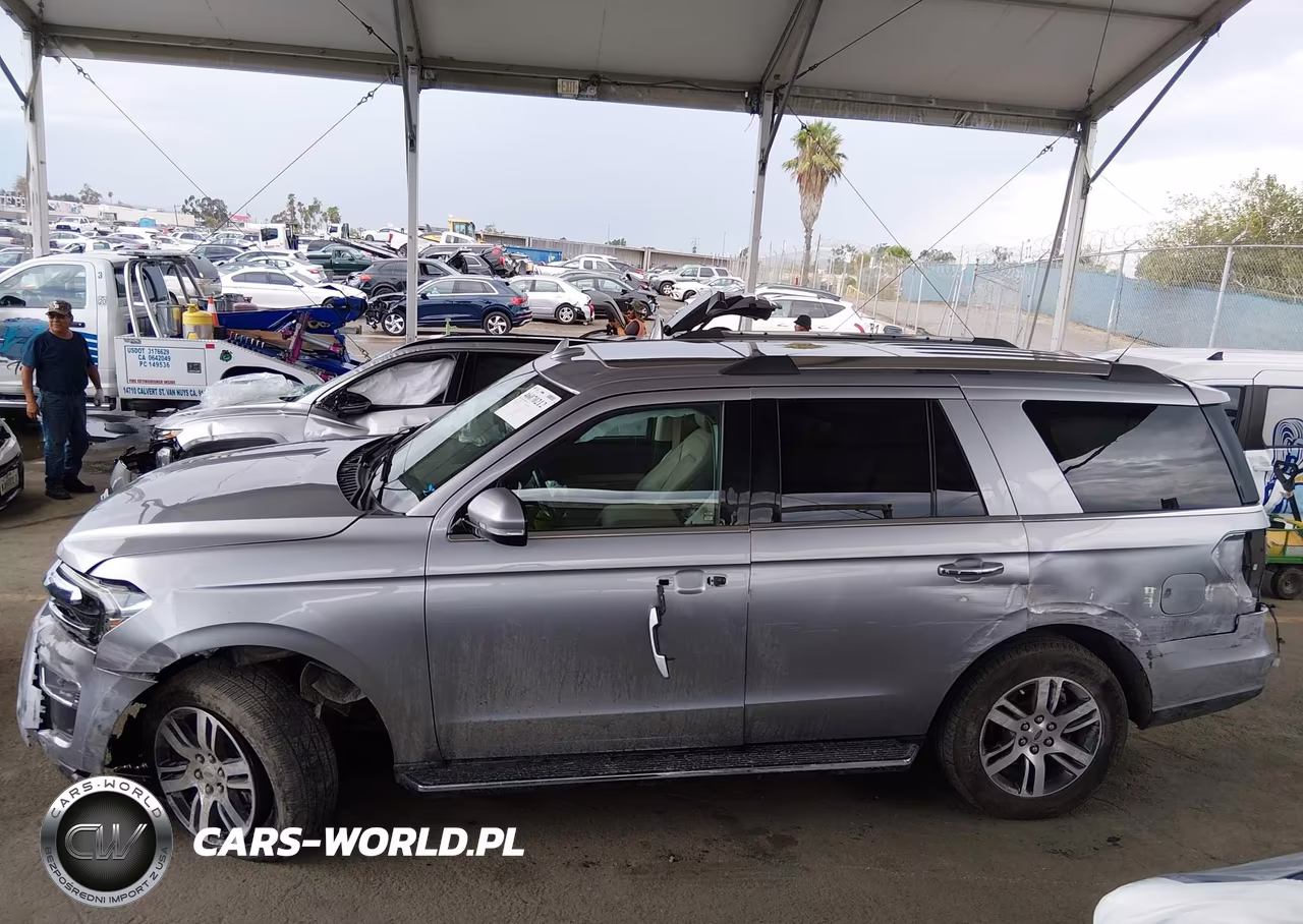 2023 Ford Expedition Limited VIN:1FMJU2A86PEA07486 - 18