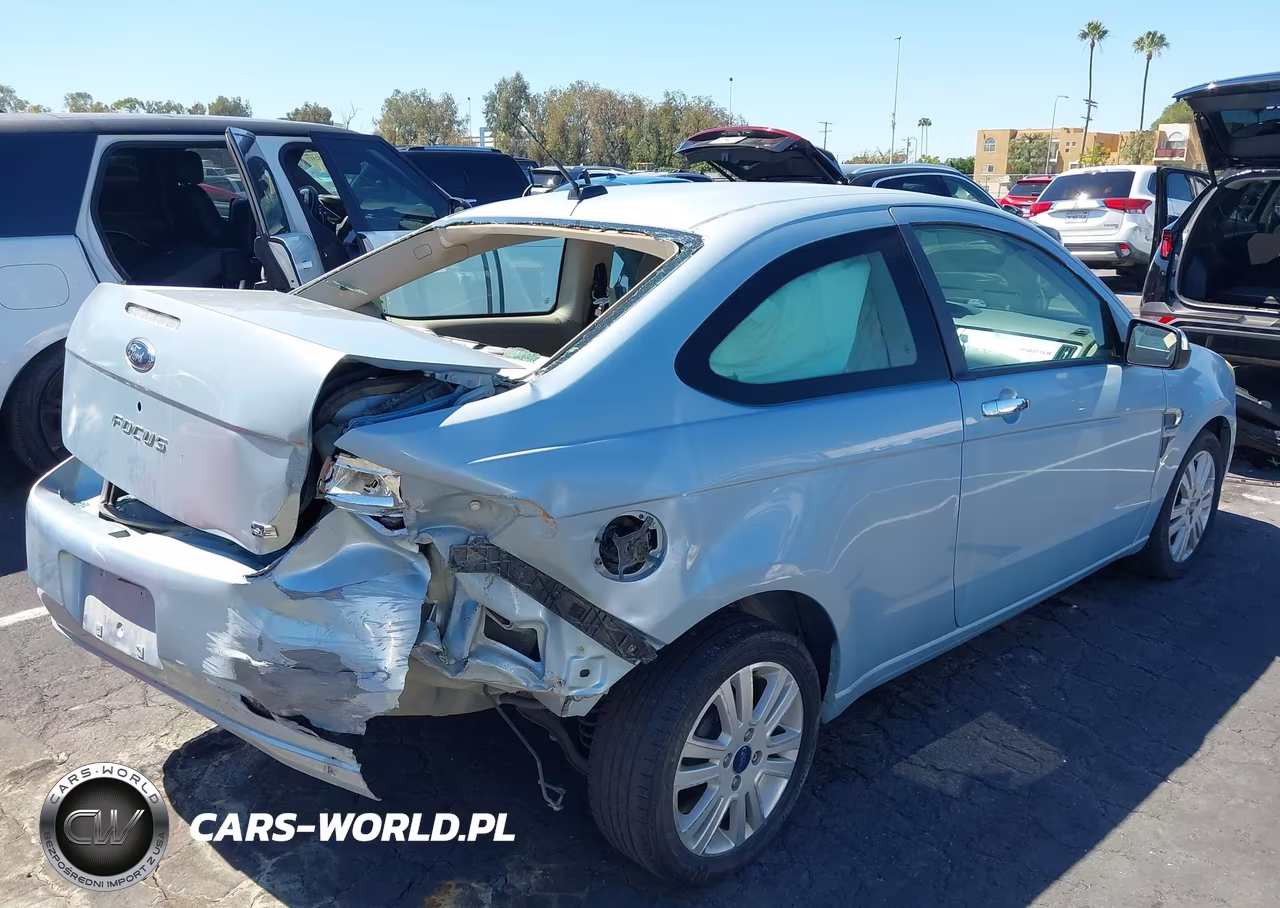 2008 Ford Focus Se-Ses VIN:1FAHP33N68W199755 - 4