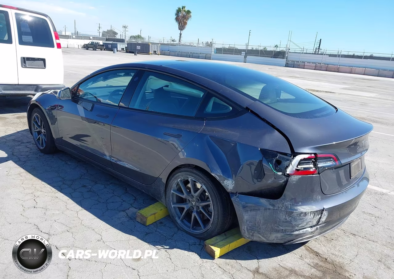 2023 Tesla Model 3 Rear-Wheel Drive VIN:5YJ3E1EA2PF425835 - 3