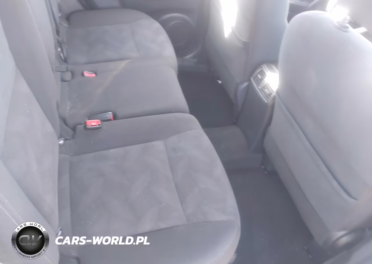 2016 Nissan Rogue S VIN:KNMAT2MTXGP613255 - 8
