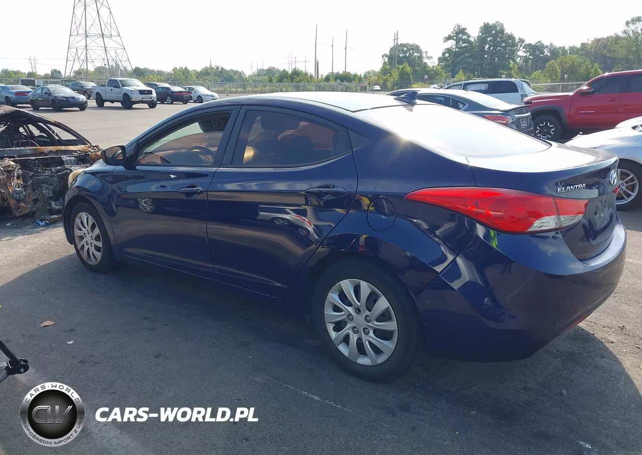 2012 Hyundai Elantra Gls VIN:5NPDH4AE8CH136668 - 3