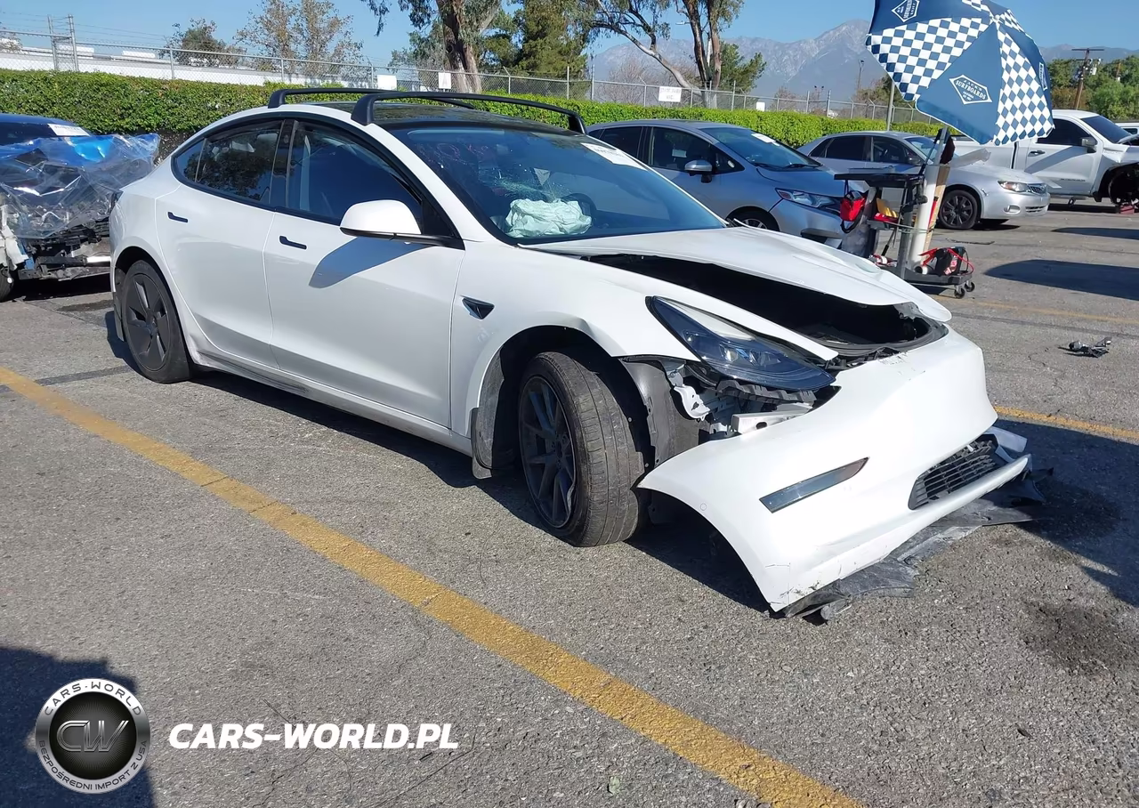2021 Tesla Model 3 Standard Range Plus Rear-Wheel Drive
