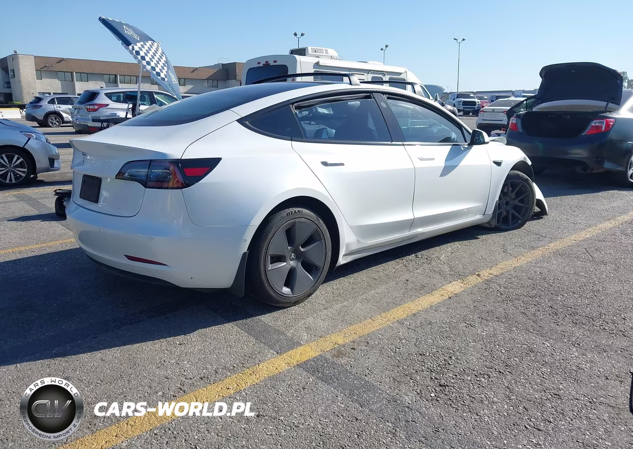 2021 Tesla Model 3 Standard Range Plus Rear-Wheel Drive VIN:5YJ3E1EA3MF874145 - 4
