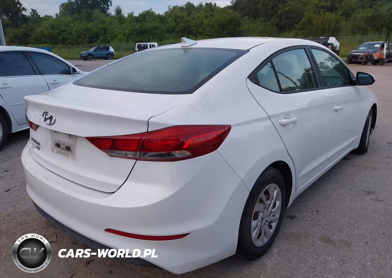 2017 Hyundai Elantra Se VIN:5NPD74LF9HH114355 - 4