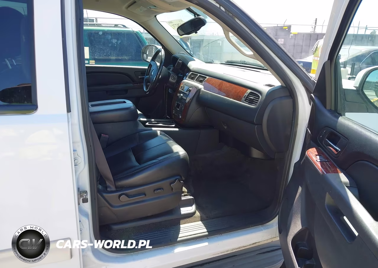 2012 Chevrolet Suburban 1500 Lt VIN:1GNSCJE08CR194086 - 5