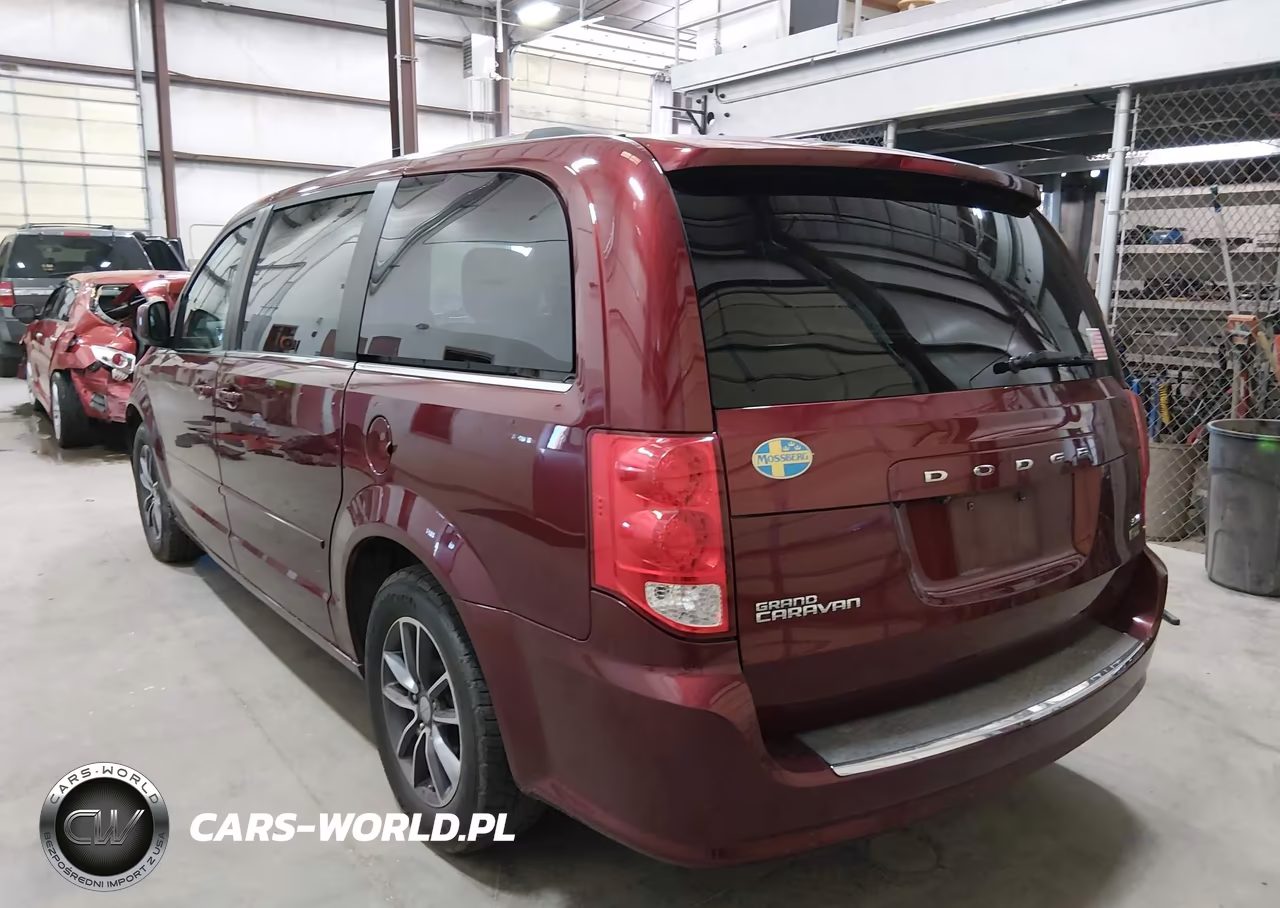 2017 Dodge Grand Caravan Sxt VIN:2C4RDGCG7HR696113 - 3