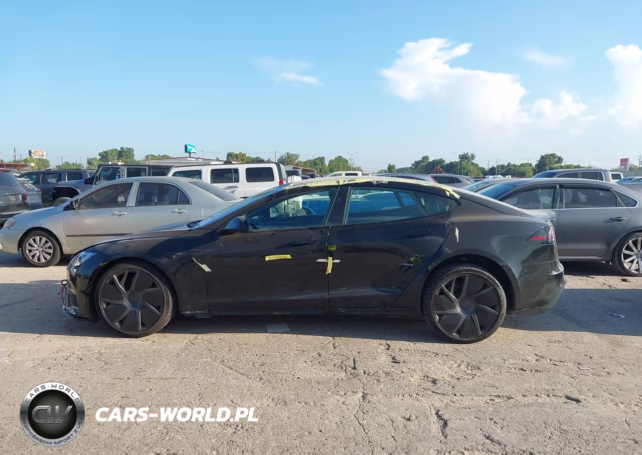 2026 Tesla Model S Plaid-Signature Series VIN:5YJSA1E63TF557502 - 14