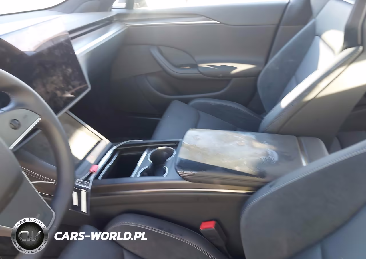 2026 Tesla Model S Plaid-Signature Series VIN:5YJSA1E63TF557502 - 5