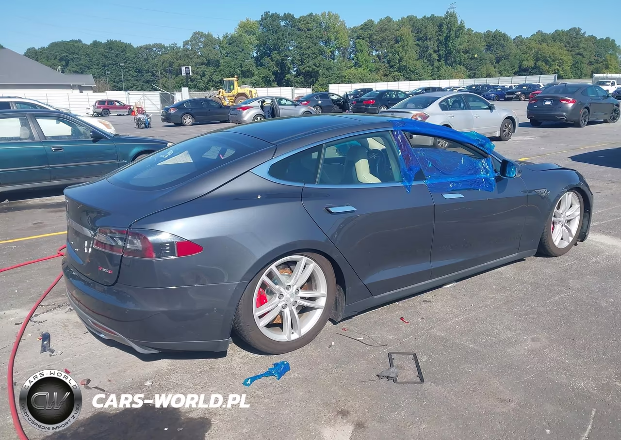 2015 Tesla Model S 70D-85D-P85D VIN:5YJSA1H20FFP79587 - 4