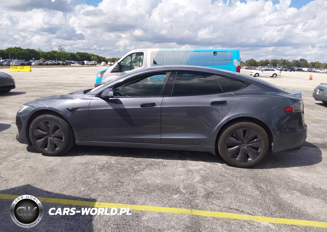 2021 Tesla Model S Long Range Dual Motor All-Wheel Drive VIN:5YJSA1E5XMF428830 - 14