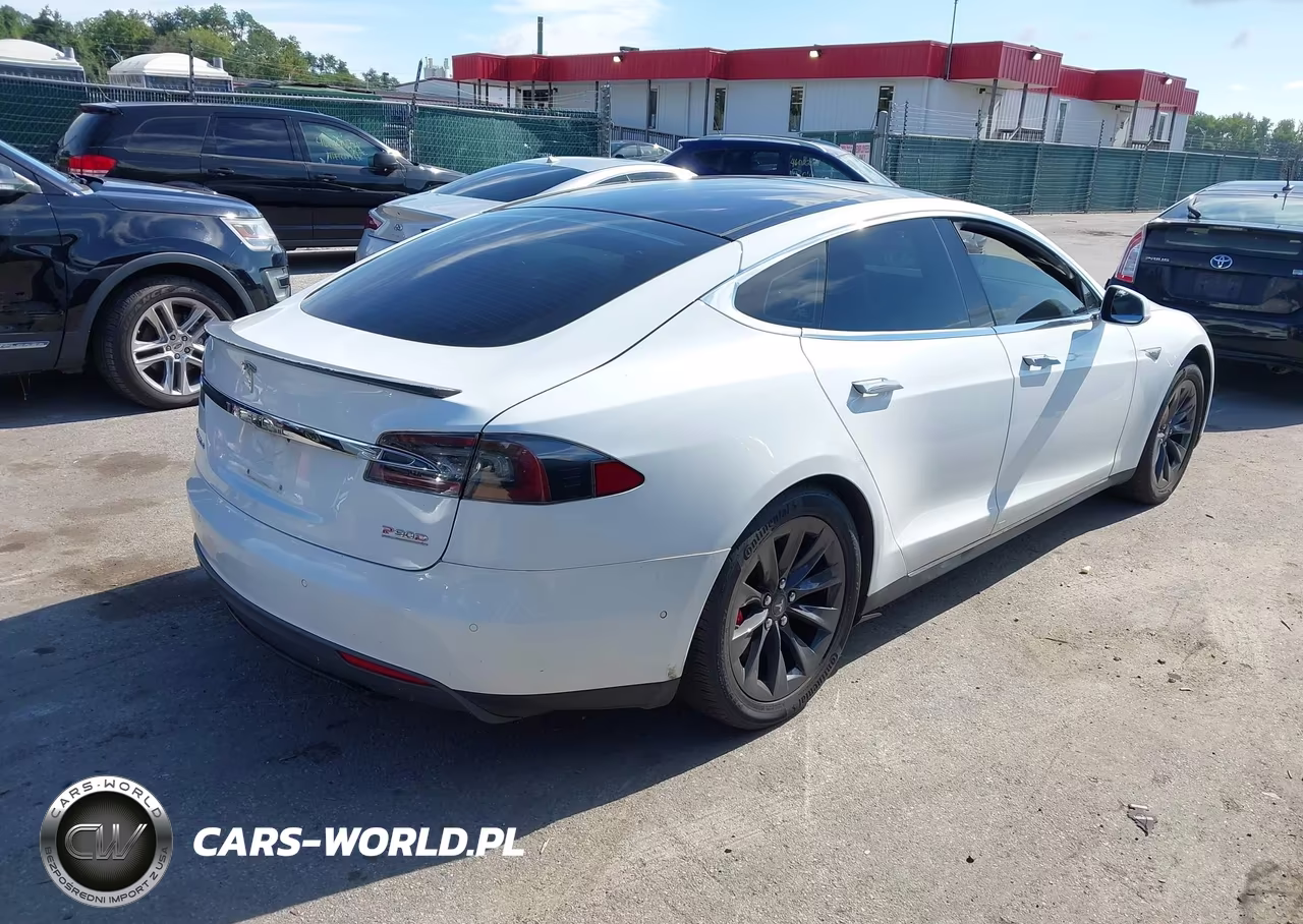 2015 Tesla Model S 85D-P85D VIN:5YJSA1V47FF097389 - 4
