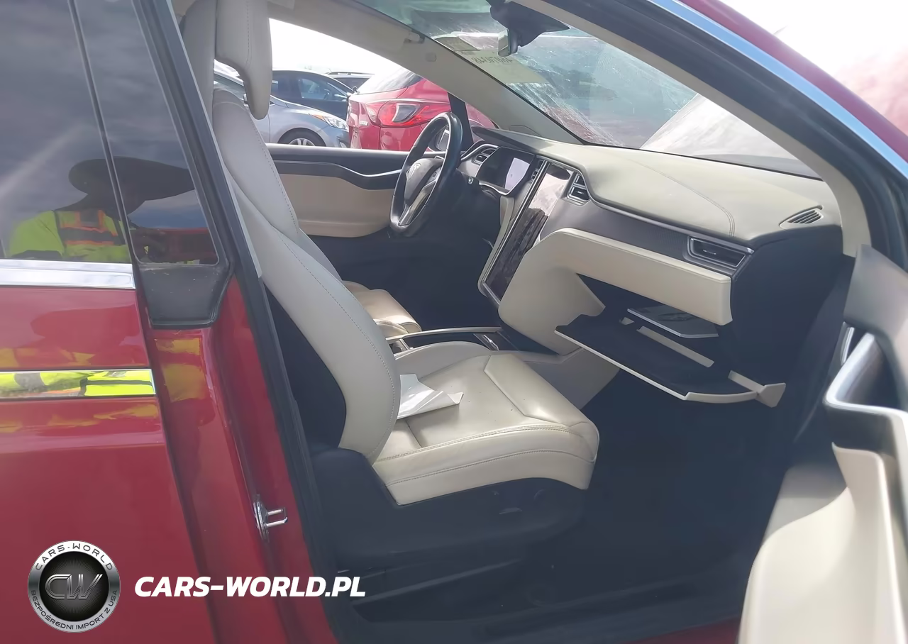 2017 Tesla Model X VIN:5YJXCAE21HF064194 - 5