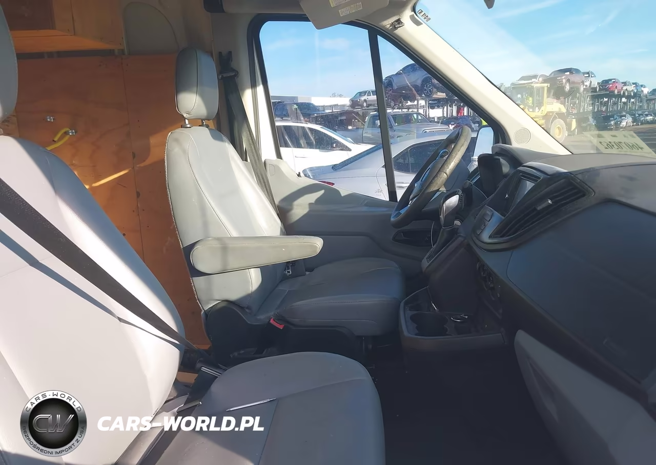 2015 Ford Transit-250 VIN:1FTNR2CM6FKA40456 - 5
