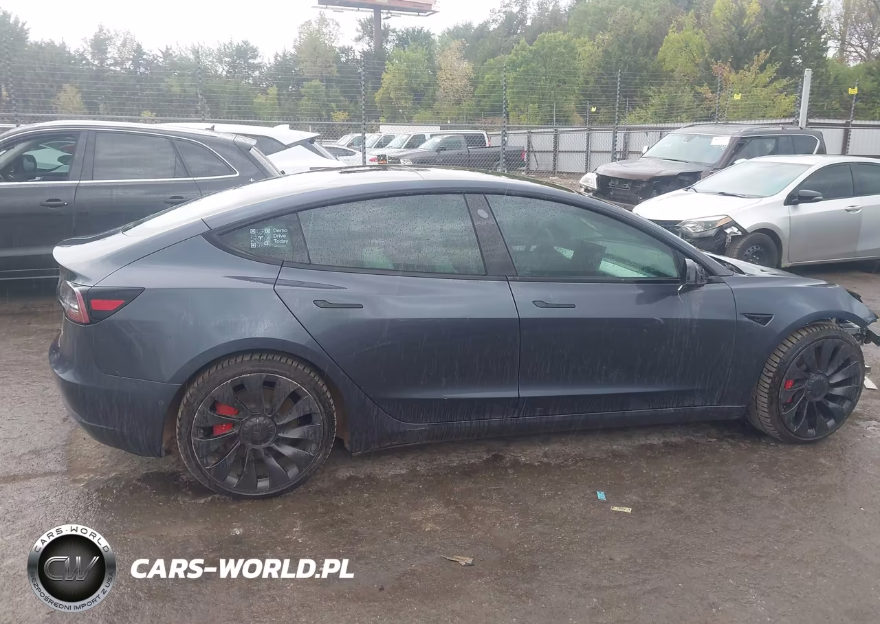 2021 Tesla Model 3 Performance Dual Motor All-Wheel Drive VIN:5YJ3E1ECXMF092541 - 14