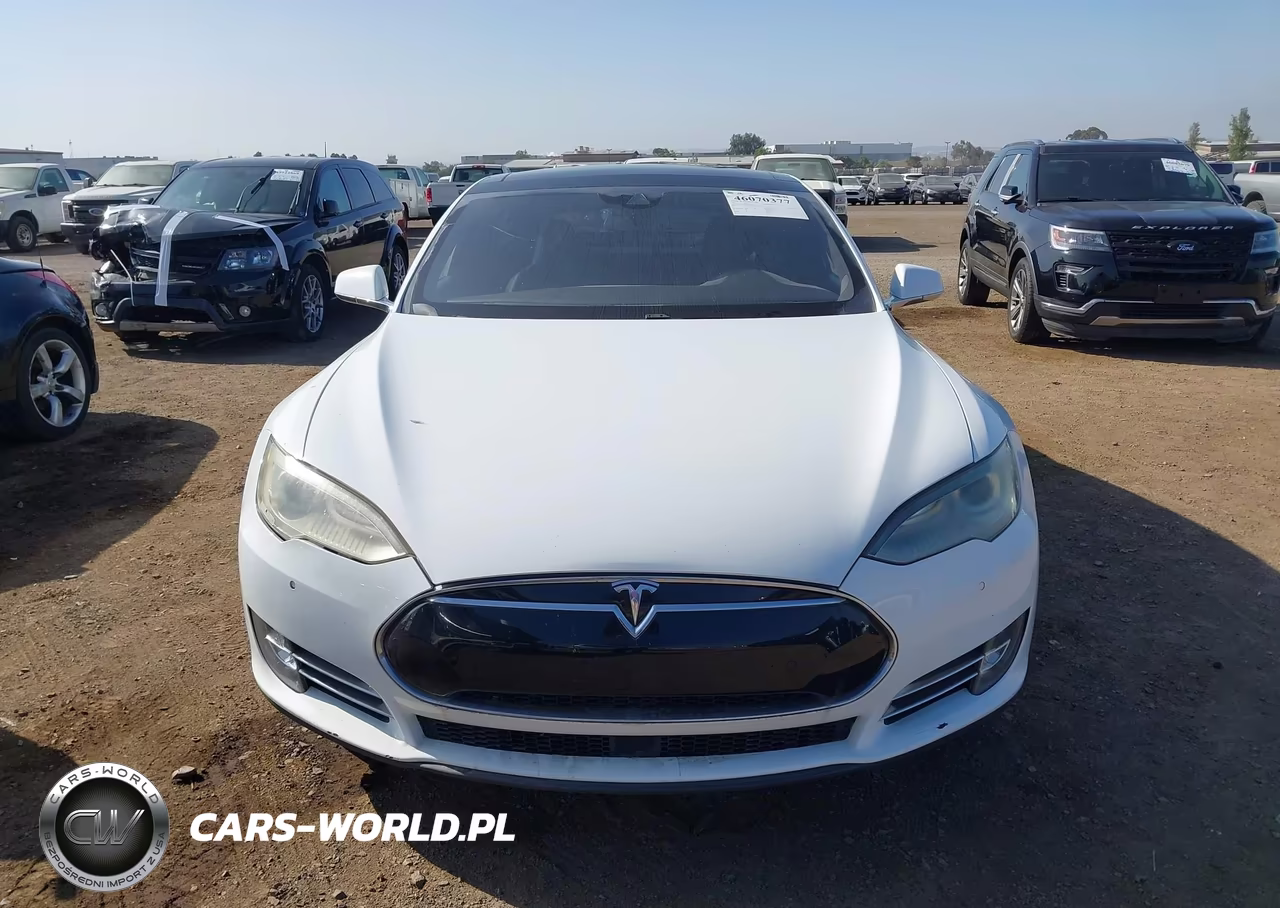 2015 Tesla Model S 70D-85D-P85D VIN:5YJSA1H28FFP78218 - 11