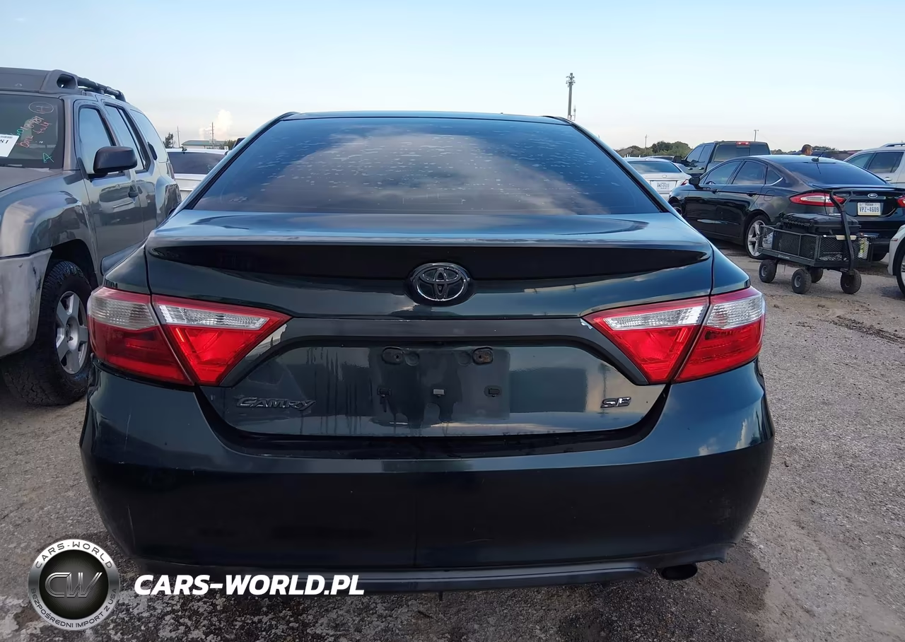 2016 Toyota Camry Se VIN:4T1BF1FK3GU248795 - 16