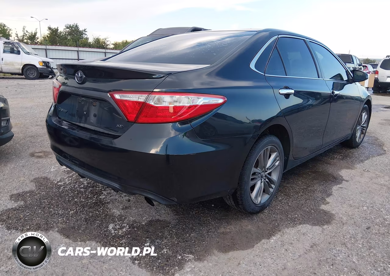 2016 Toyota Camry Se VIN:4T1BF1FK3GU248795 - 4