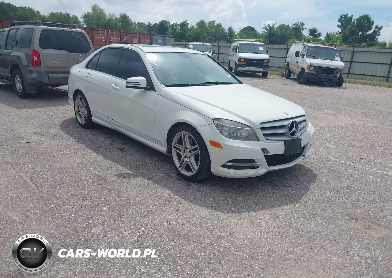 2010 Mercedes-Benz C 350 Sport VIN:WDDGF5GB9AR092195 - 1