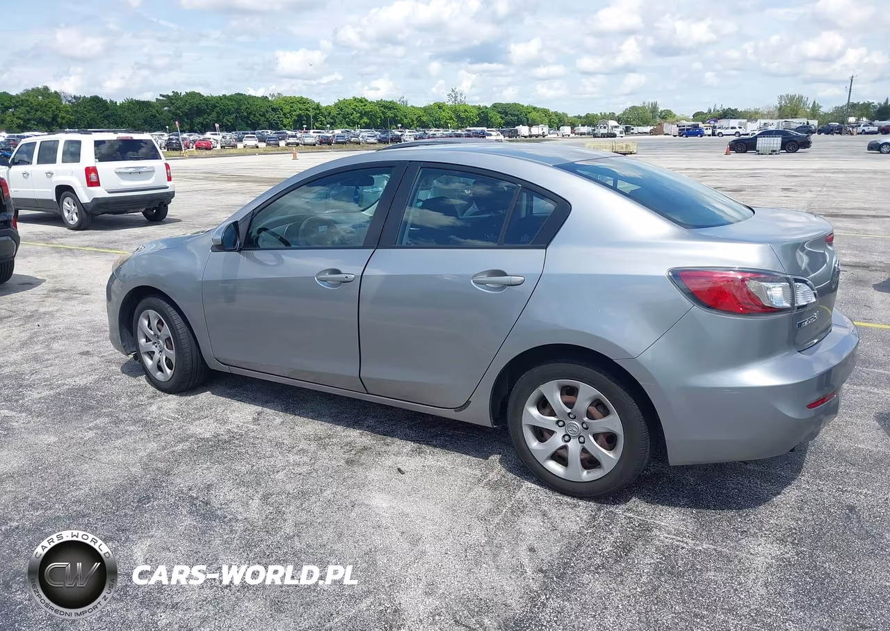 2013 Mazda Mazda3 I Sv VIN:JM1BL1TF4D1788688 - 3