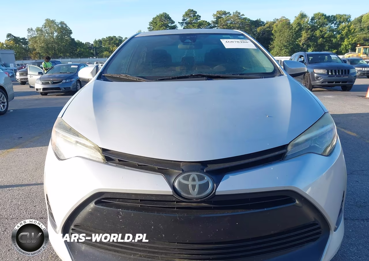 2019 Toyota Corolla Le VIN:2T1BURHE7KC159964 - 12