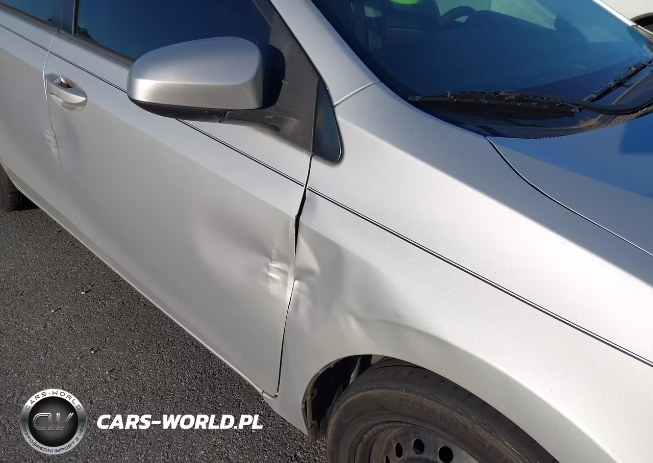 2019 Toyota Corolla Le VIN:2T1BURHE7KC159964 - 6