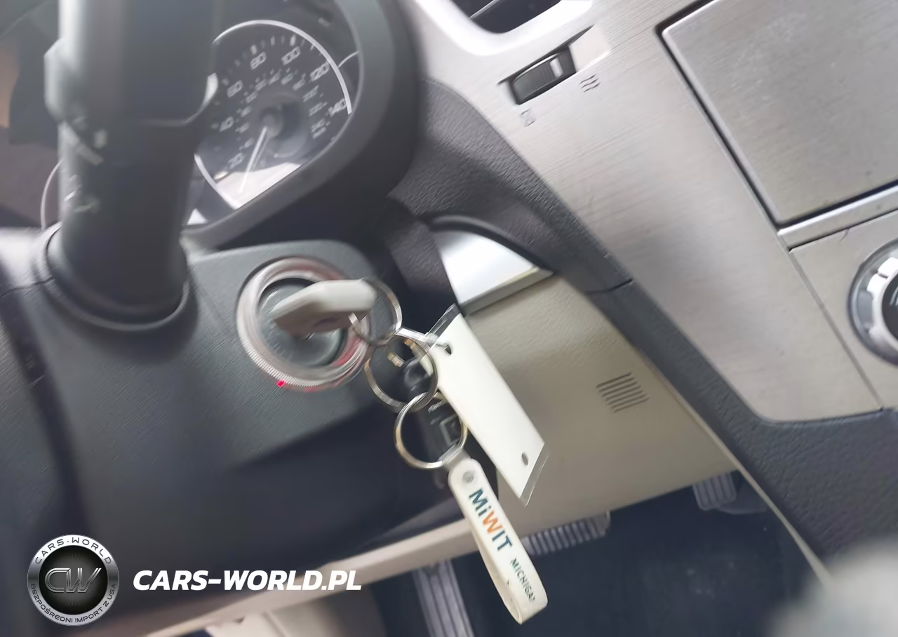 2011 Subaru Legacy 2.5I Premium VIN:4S3BMCG67B3245758 - 11