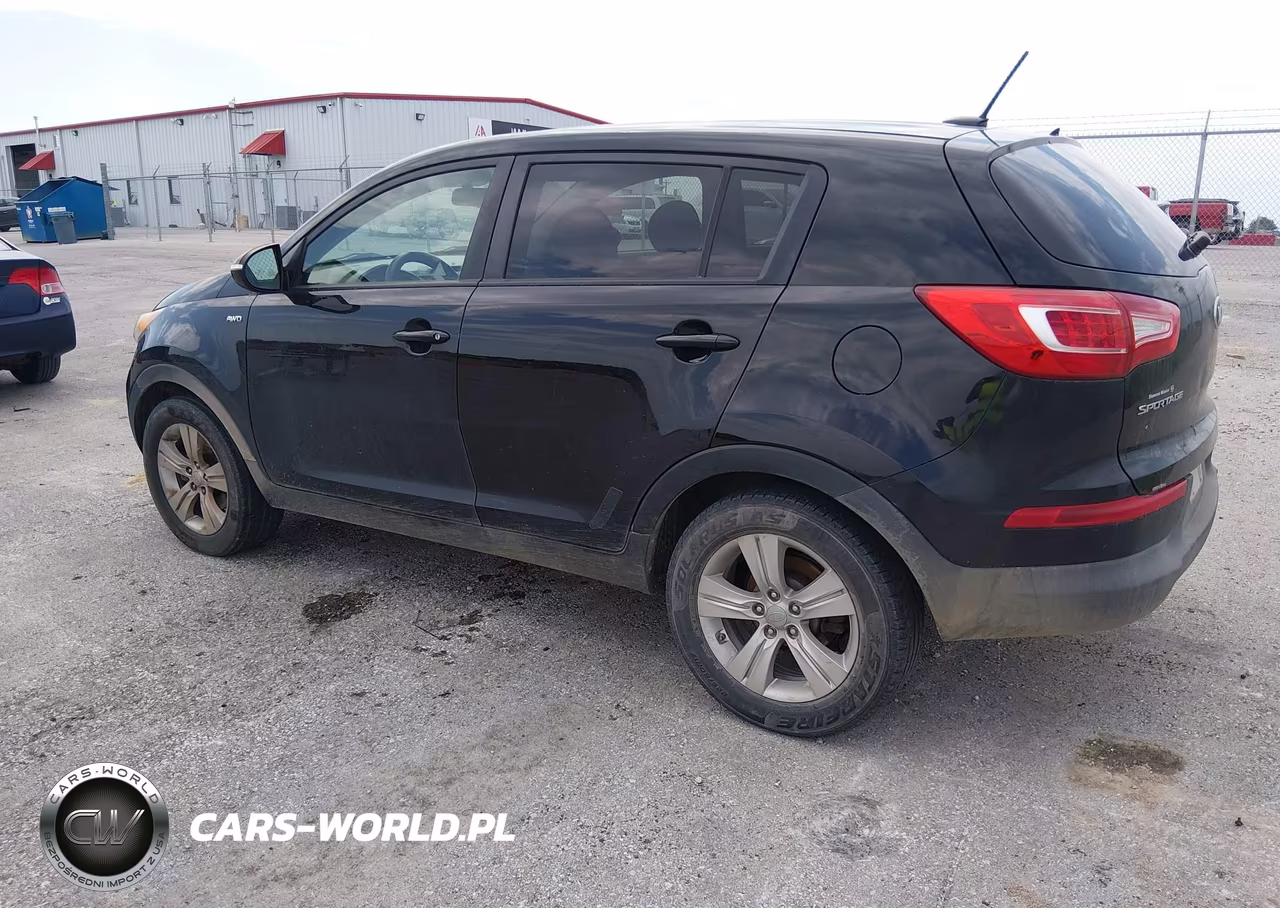 2013 Kia Sportage Lx VIN:KNDPBCA2XD7490972 - 3