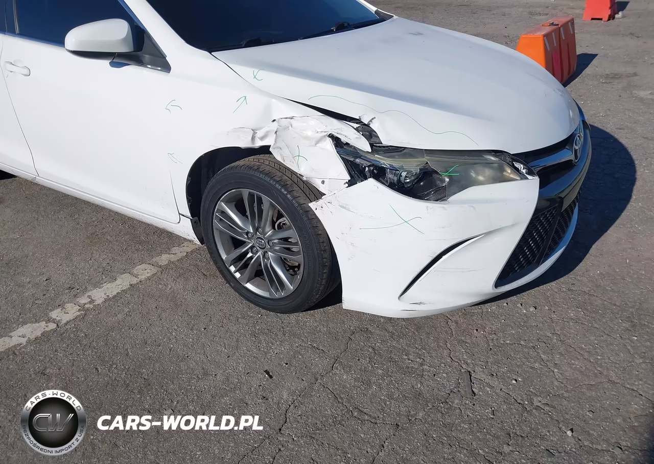 2015 Toyota Camry Se VIN:4T1BF1FK1FU052210 - 6