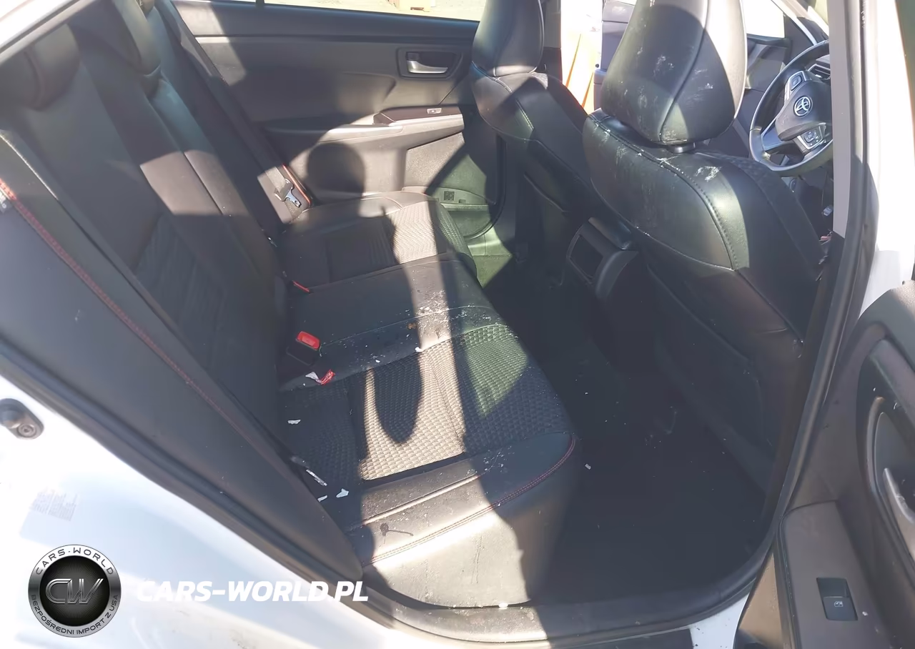 2015 Toyota Camry Se VIN:4T1BF1FK1FU052210 - 8