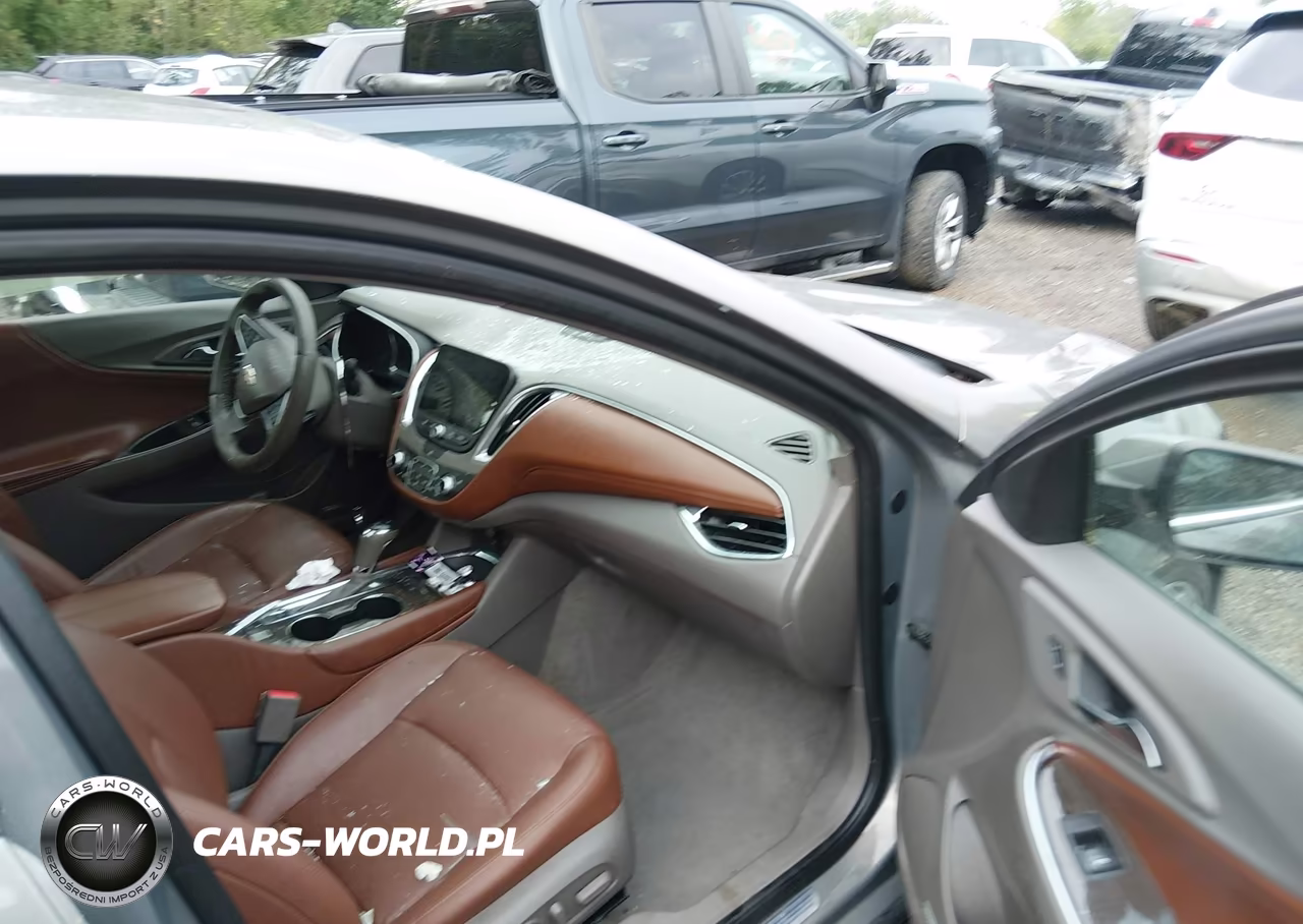 2018 Chevrolet Malibu Premier VIN:1G1ZE5SX7JF164725 - 5