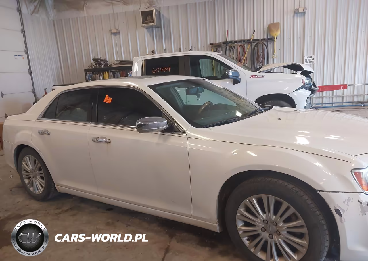 2012 Chrysler 300 Limited VIN:2C3CCAHG3CH156761 - 13