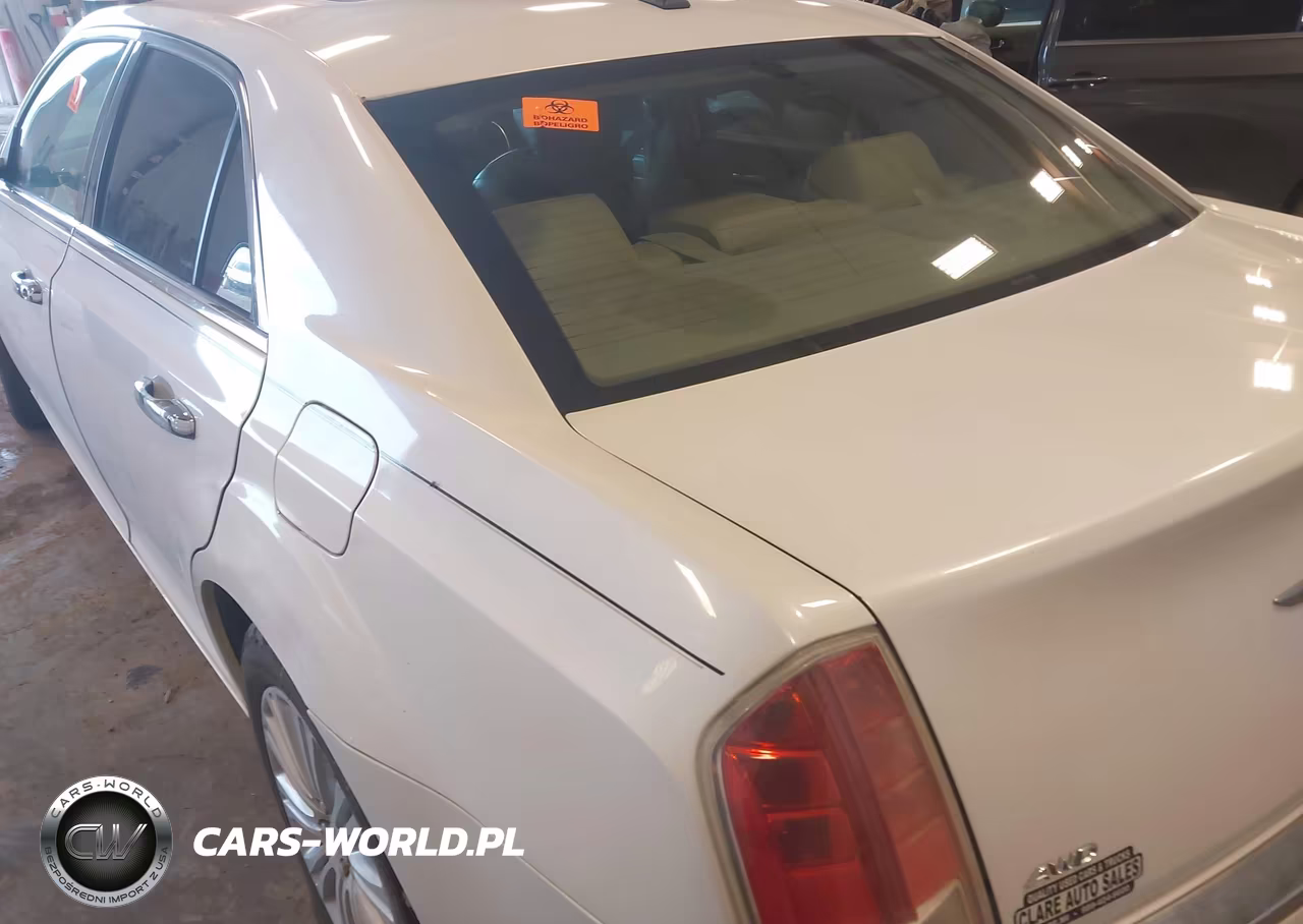 2012 Chrysler 300 Limited VIN:2C3CCAHG3CH156761 - 3