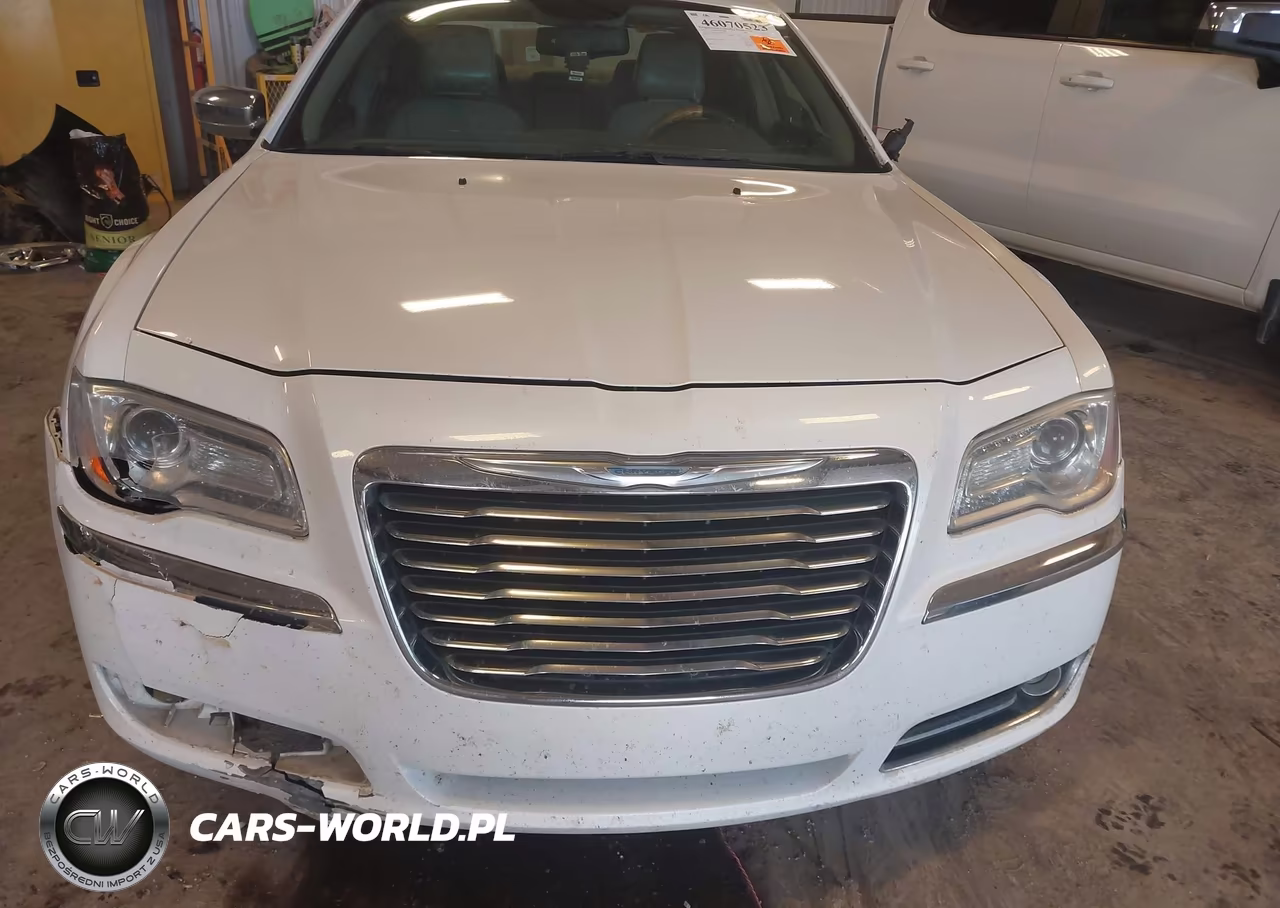2012 Chrysler 300 Limited VIN:2C3CCAHG3CH156761 - 6