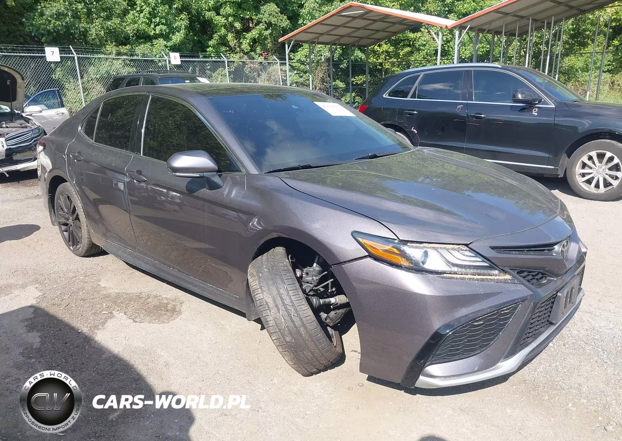 2021 Toyota Camry Xse – zdjęcie 1 z 16