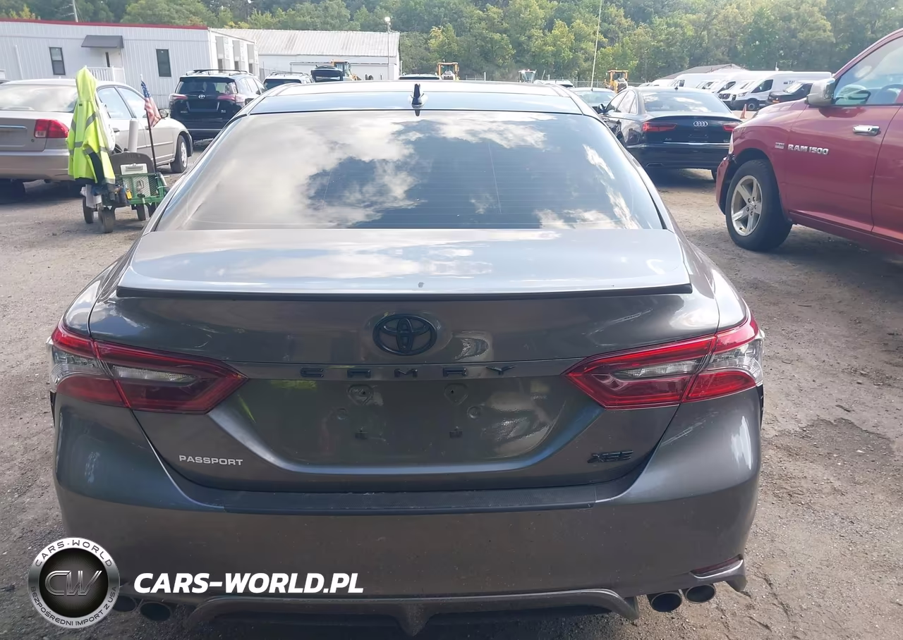 2021 Toyota Camry Xse VIN:4T1K61AK8MU552885 - 16