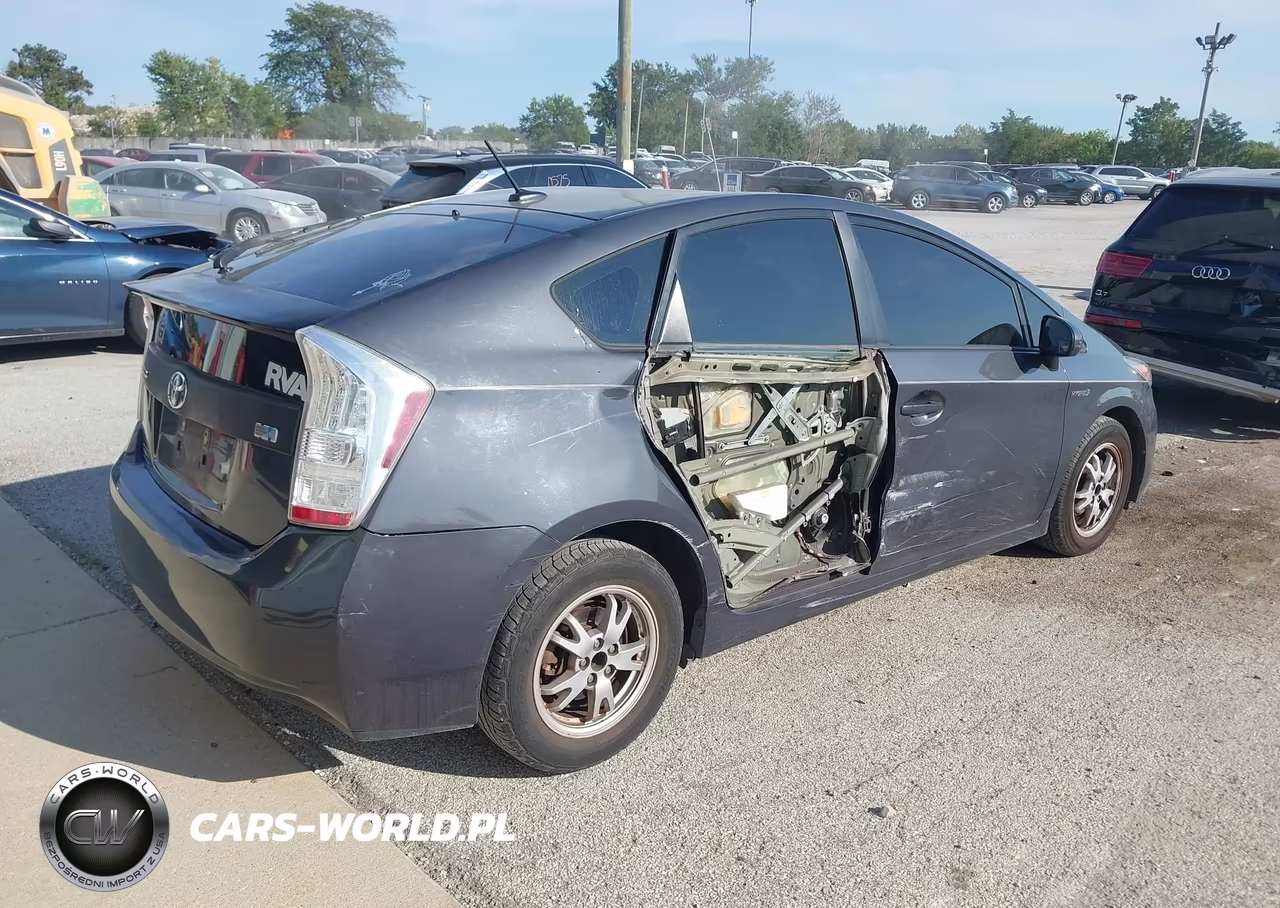 2010 Toyota Prius Ii VIN:JTDKN3DU6A5005622 - 4