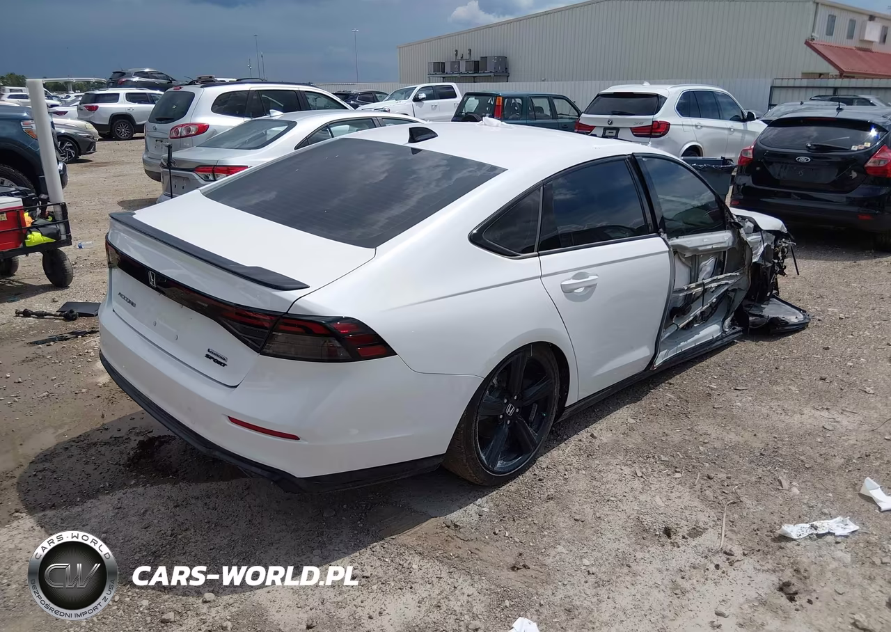 2025 Honda Accord Hybrid Sport-L VIN:1HGCY2F72SA080096 - 4