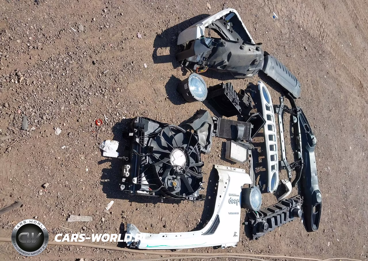 2020 Jeep Wrangler Unlimited Sahara 4X4 VIN:1C4HJXEN2LW131591 - 12