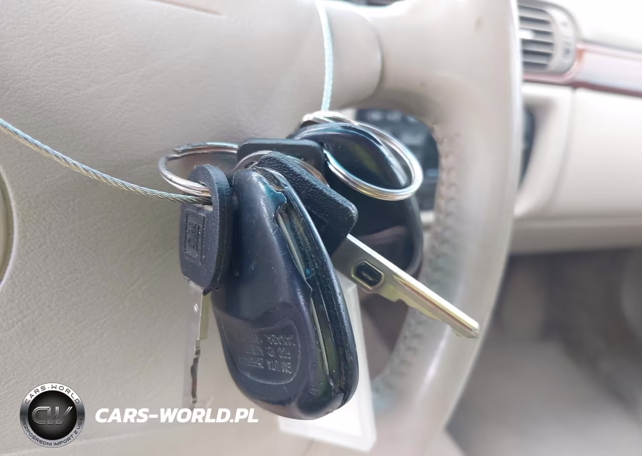 1998 Cadillac Deville Standard VIN:1G6KD54Y0WU763764 - 11