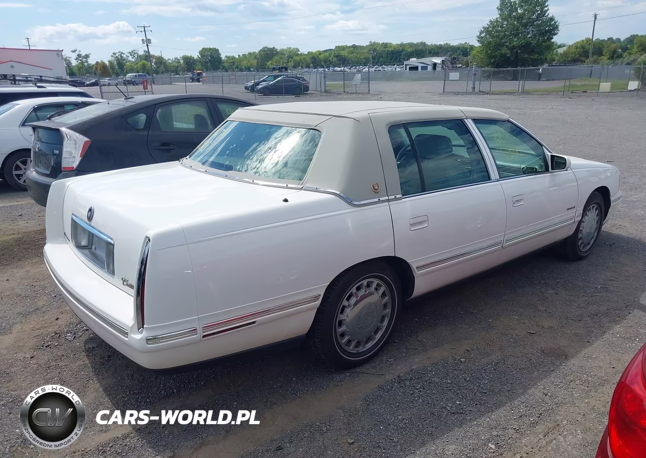 1998 Cadillac Deville Standard VIN:1G6KD54Y0WU763764 - 4