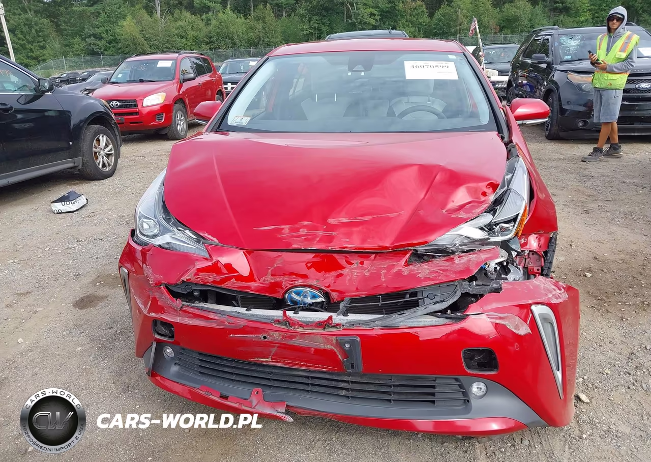 2020 Toyota Prius Le Awd-E VIN:JTDL9RFU1L3013165 - 12