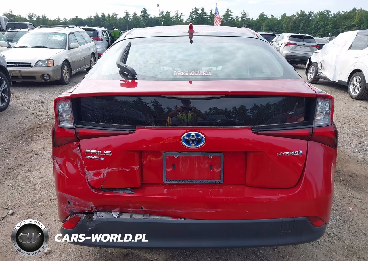 2020 Toyota Prius Le Awd-E VIN:JTDL9RFU1L3013165 - 16