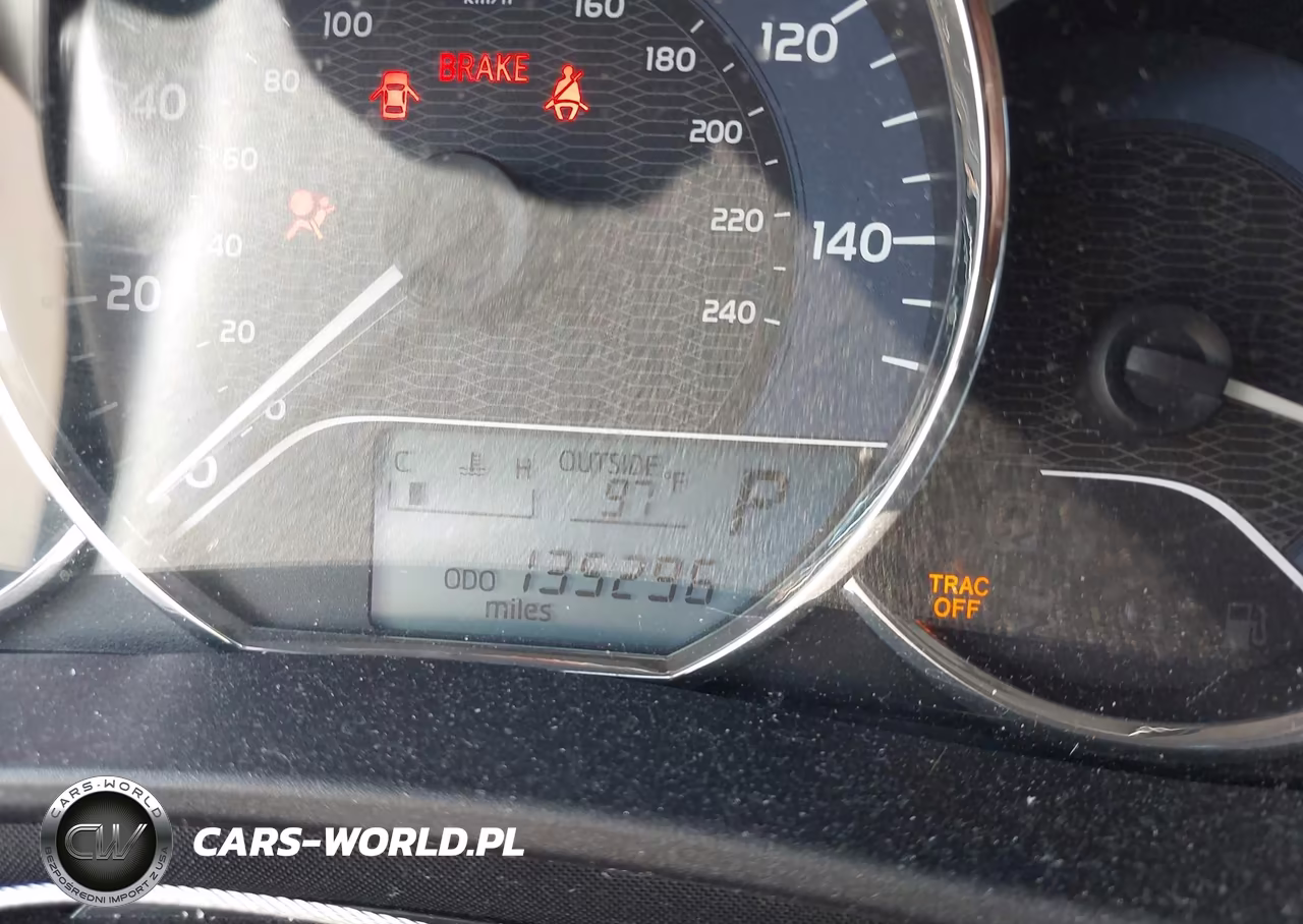 2015 Toyota Corolla Le VIN:2T1BURHE4FC310507 - 16