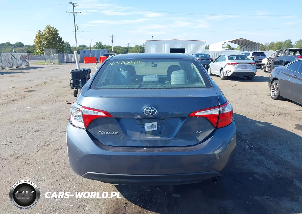 2015 Toyota Corolla Le VIN:2T1BURHE4FC310507 - 17