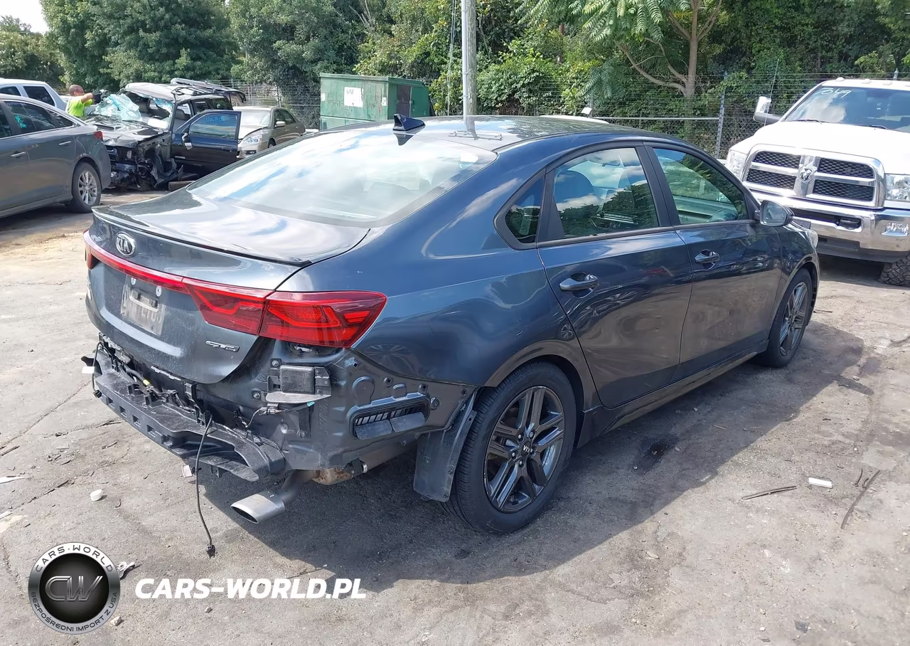 2021 Kia Forte Gt-Line VIN:3KPF34AD4ME308330 - 4