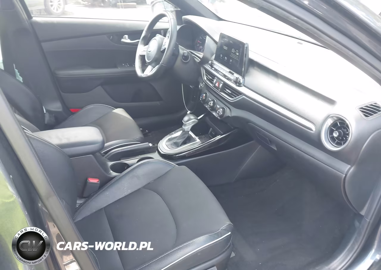 2021 Kia Forte Gt-Line VIN:3KPF34AD4ME308330 - 5