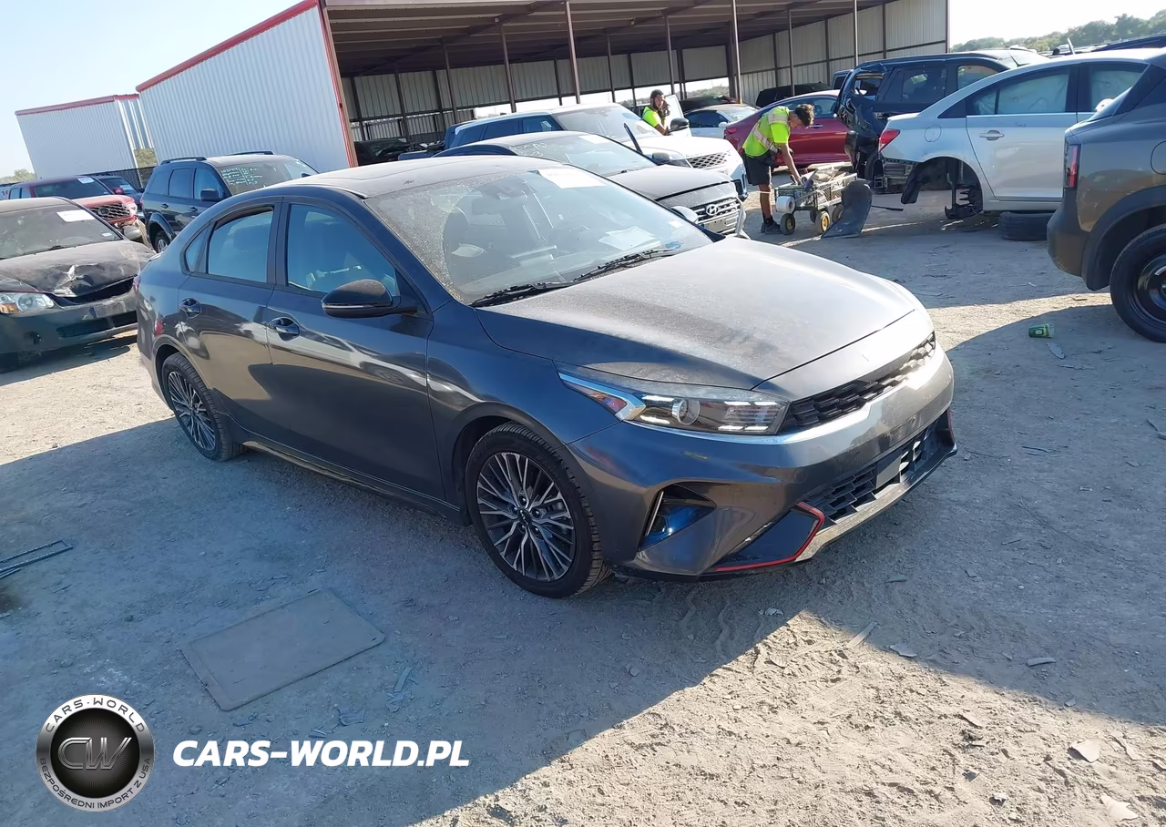 2022 Kia Forte Gt-Line