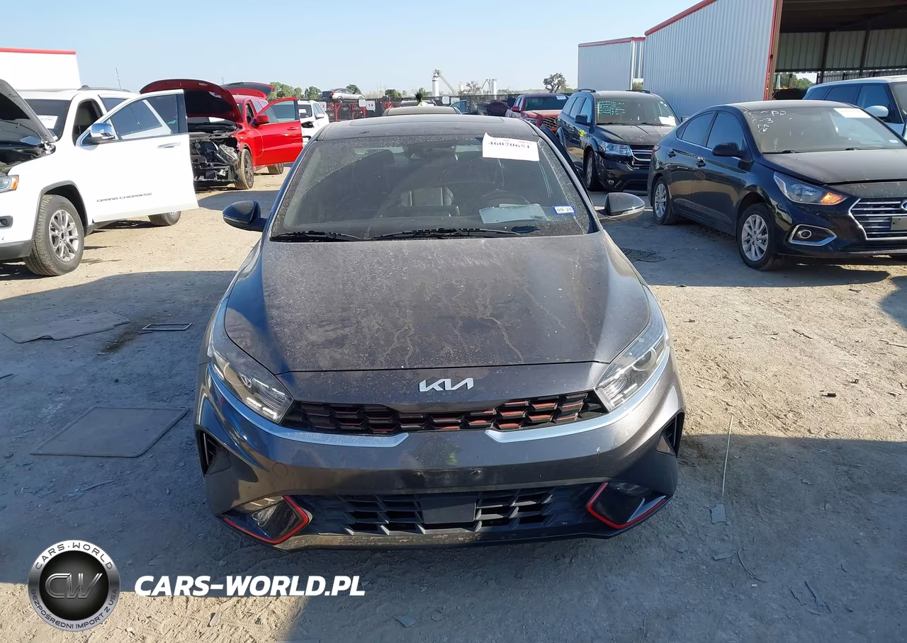 2022 Kia Forte Gt-Line VIN:3KPF54ADXNE470233 - 11