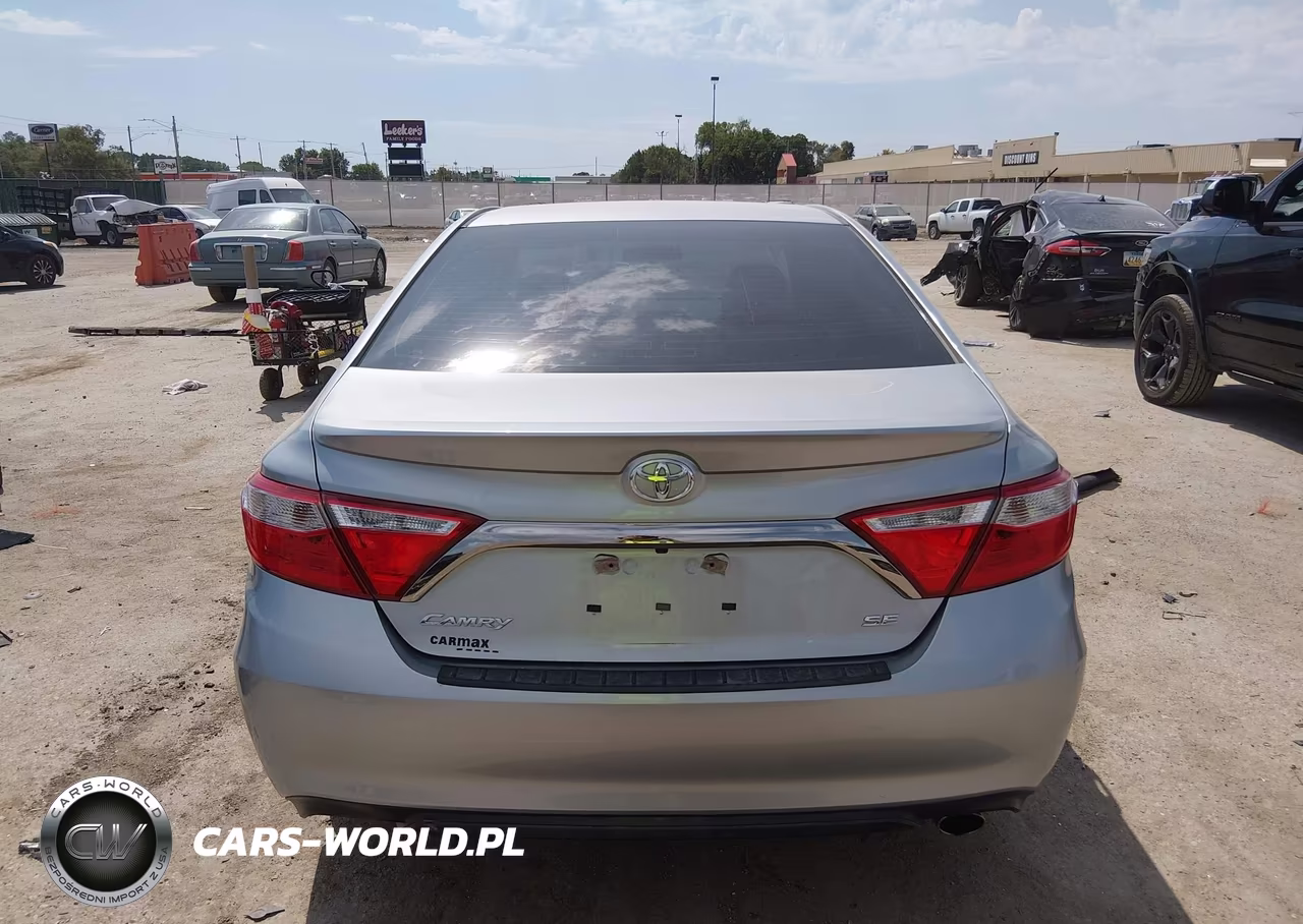 2017 Toyota Camry Se VIN:4T1BF1FK3HU395216 - 17